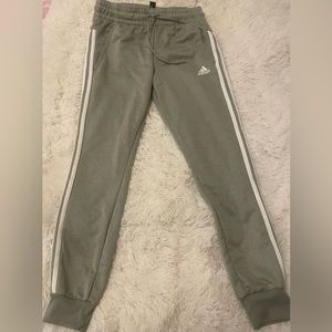 Adidas sweat pants & hoodie jacket SET.